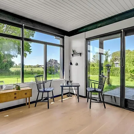 Stunning In With 4 Bedrooms And Wifi Feriehus Svendborg