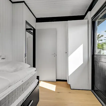 Feriehus Stunning In With 4 Bedrooms And Wifi Svendborg