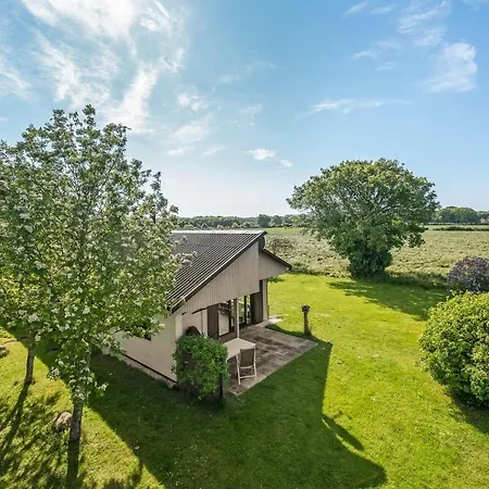Stunning In With 4 Bedrooms And Wifi