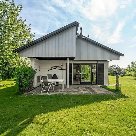 Stunning In With 4 Bedrooms And Wifi 度假居 *
